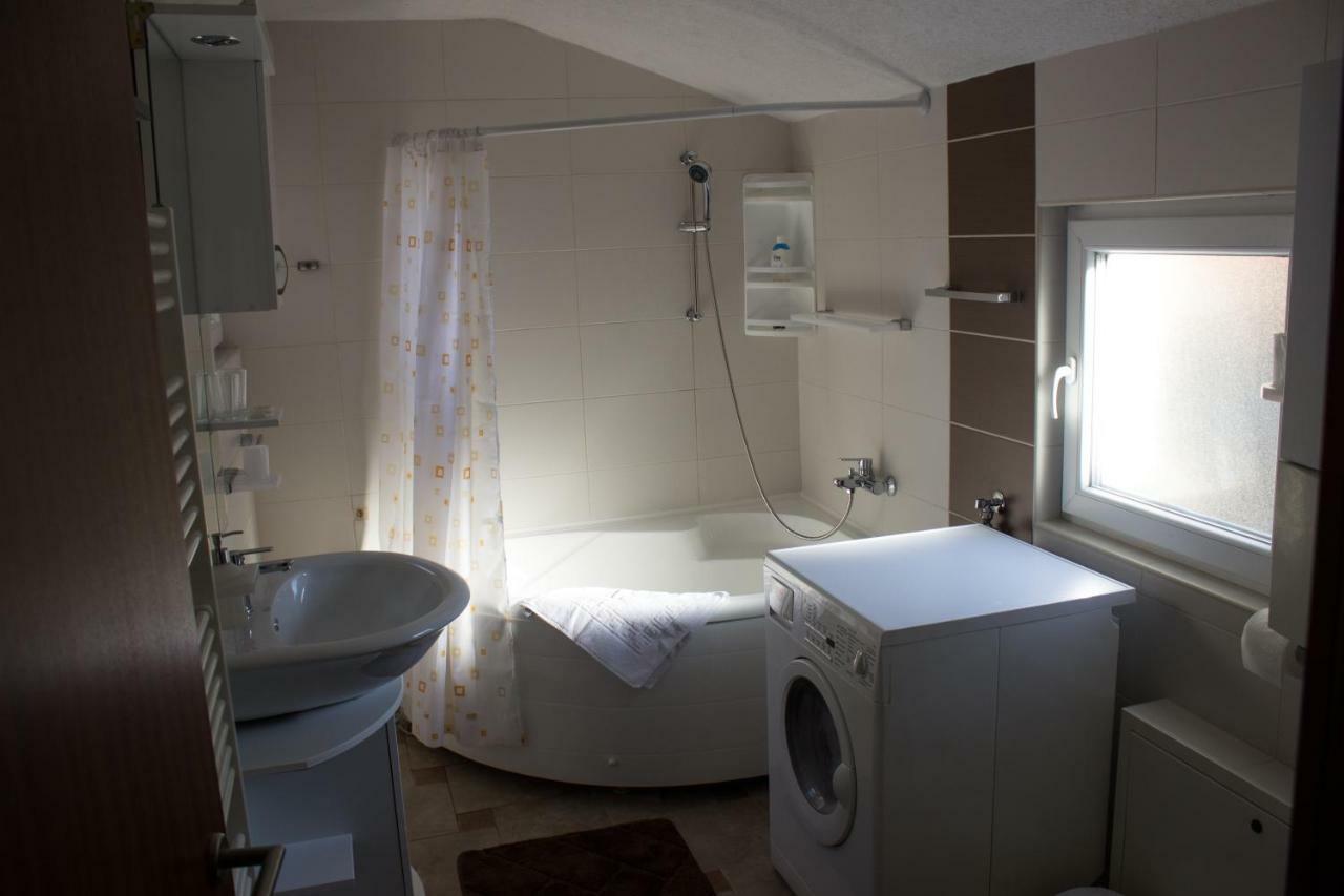 Our Way S Apartment With Airco And Own Garage Saraievo Exterior foto